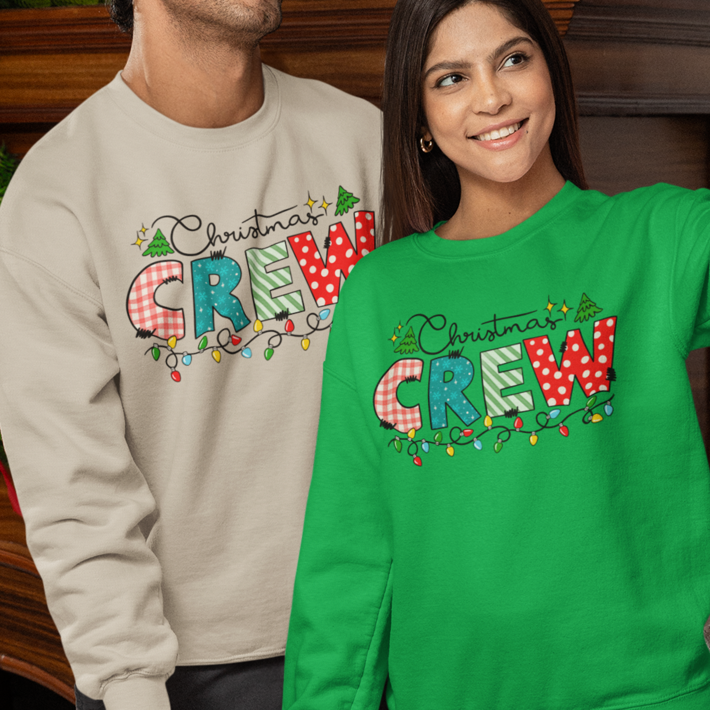 CHRISTMAS CREW SWEATSHIRT